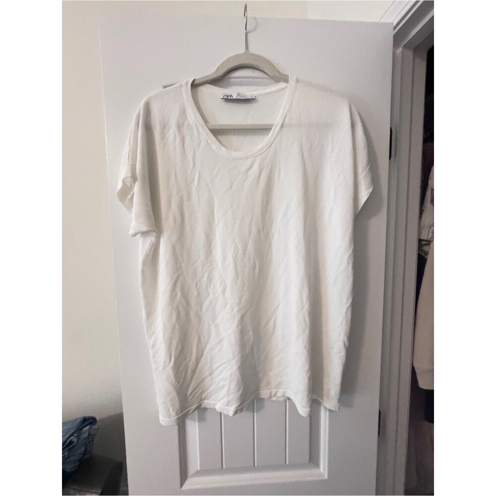Zara Cream Scoop Neck Short Sleeve Tee